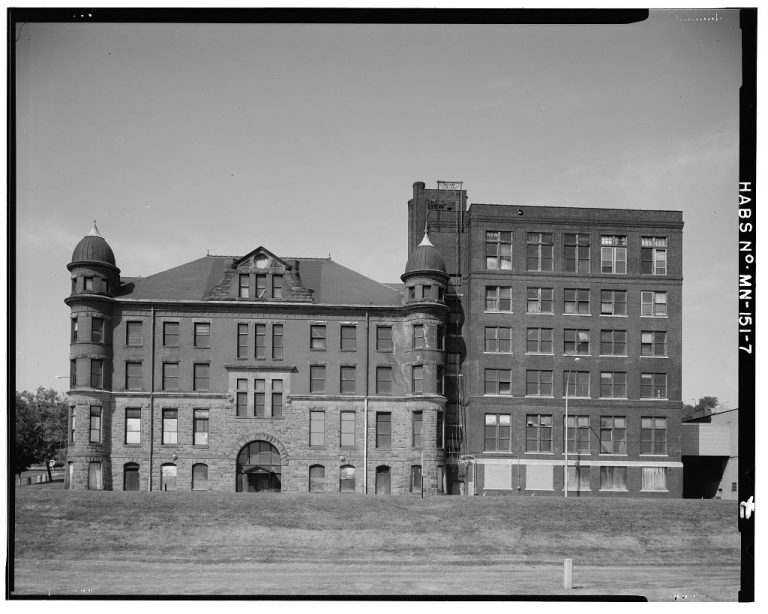 South St. Paul's 1887 Stockyards Exchange Building – Classics.Life