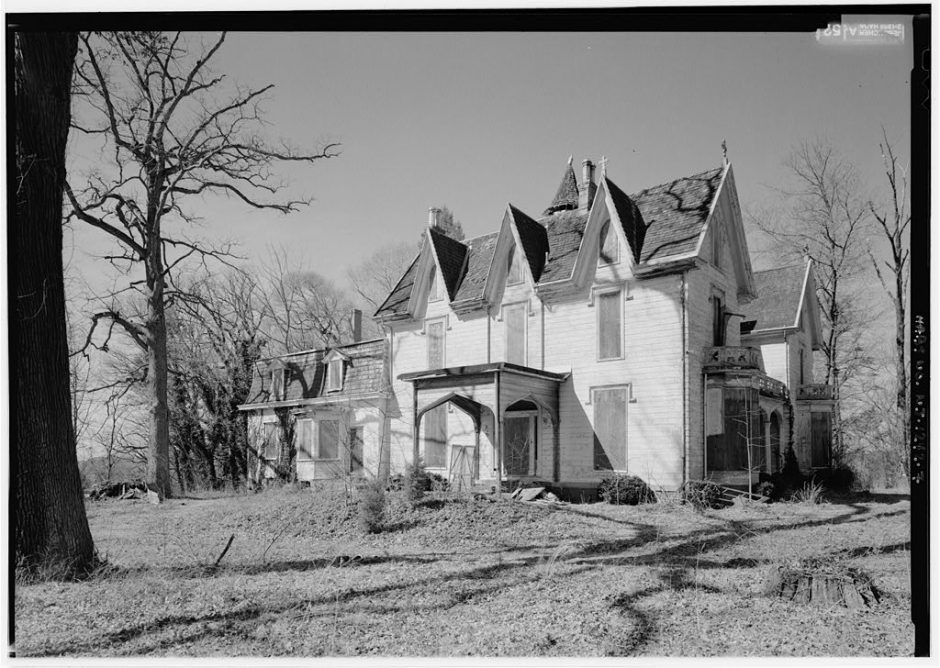 Wrightstown's 1853 Gothic Revival Oakwood Mansion – Classics.Life