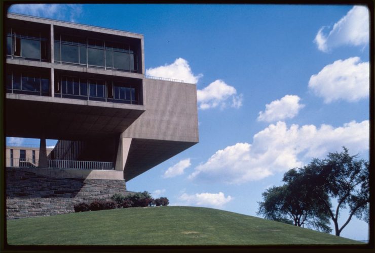 Brutalist Architecture Milwaukee County Art Museum